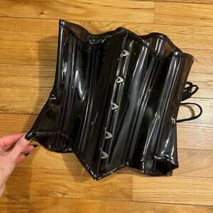 Daisy Corsets vinyl underbust corset